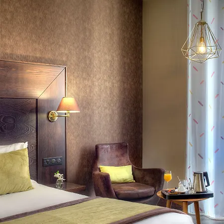 Western Cosy Ницца