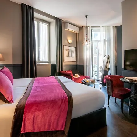 Western Cosy 4*