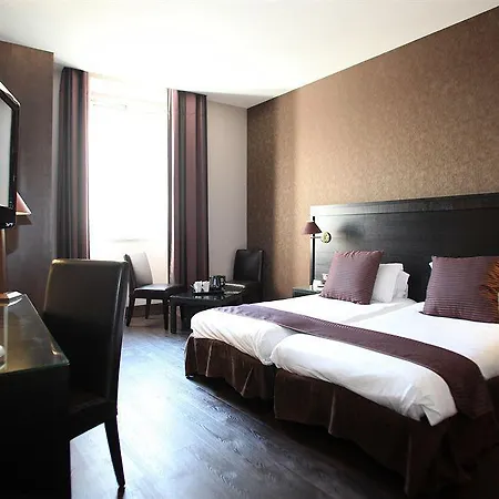 Western Cosy Отель 4*